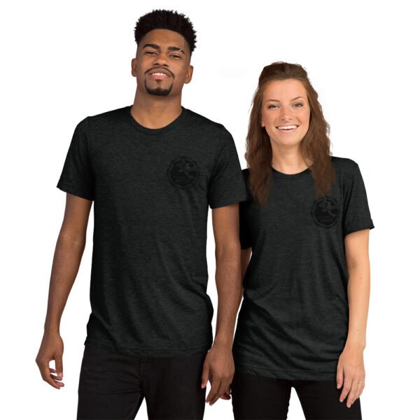 T-shirt à Manches Courtes avec Logo Noir avant seulement – Image 2